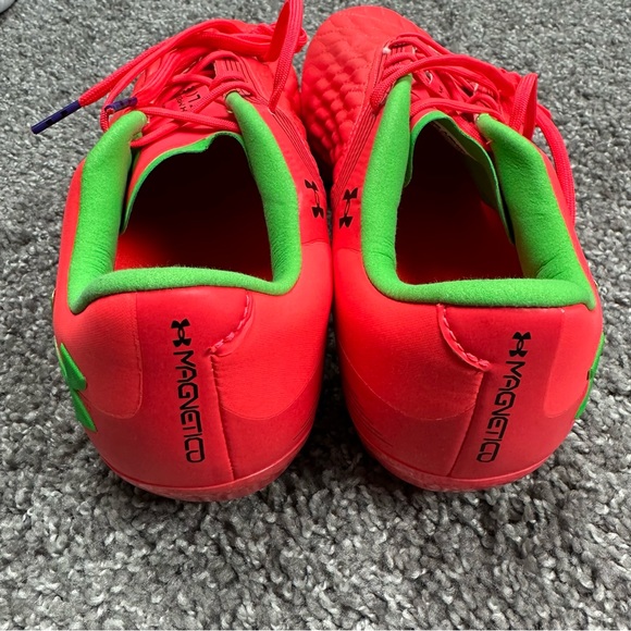 Under Armour Magnetico Pro 3 FG Women Soccer Cleats Sz 7.5 Red/Green 3027497-600 - Picture 9 of 14